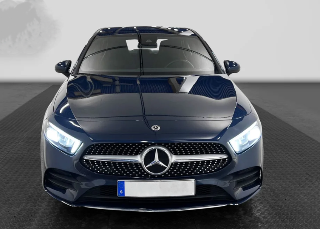 2021 Mercedes-Benz A 180 W1K1770841V105308 136hp AMG Camera 0.43L/Mil Well served